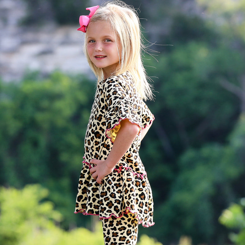 AnnLoren Little Girls 3/4 Angel Sleeve Leopard Cotton Knit Ruffle Shirt-3