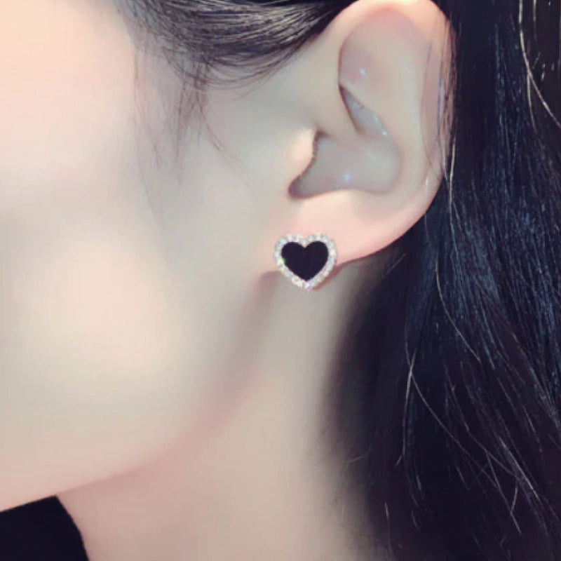 Onyx Heart Earrings-1