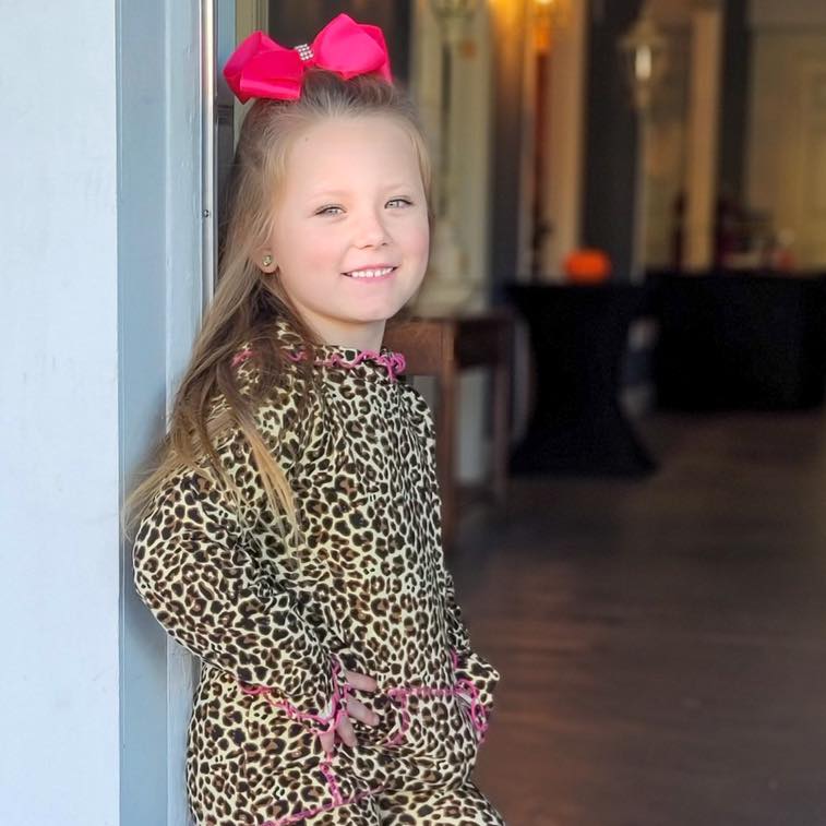 AnnLoren Little & Big Girls 3/4 Angel Sleeve Leopard Cotton Knit Ruffle Shirt-9