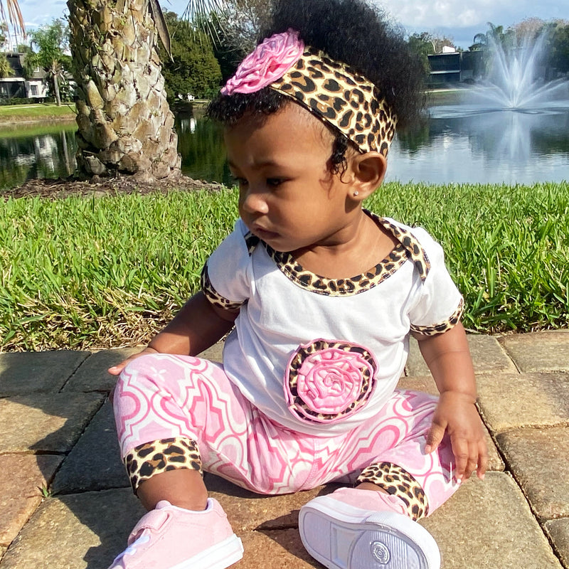 AnnLoren Baby Girls Layette Pink Leopard Onesie Pants Headband 3pc Gift Set Clothing-2